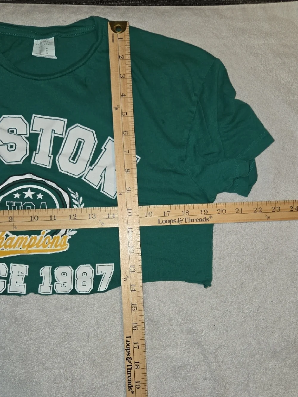 Lot Of 2 Crop Tops,Green Boston Graphic And New York Tee - Picture 4 of 8